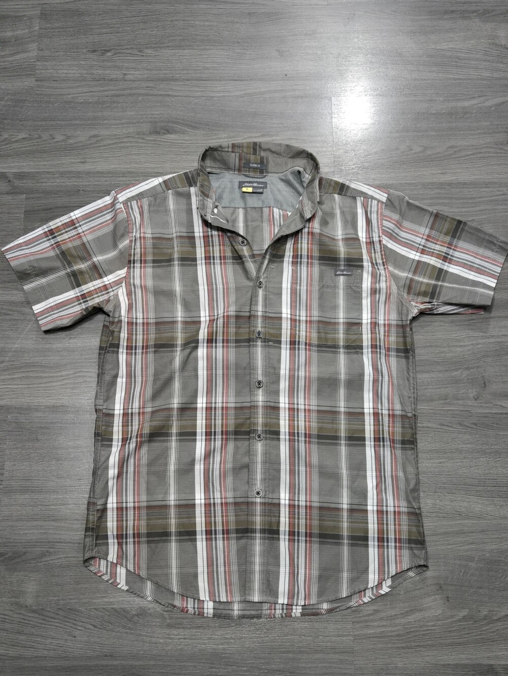 Eddie Bauer Casual Button Down Shirt Mens Size M